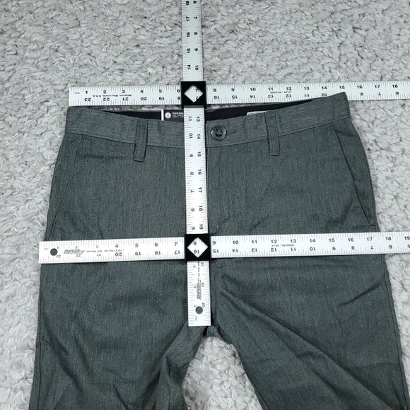 Volcom Boys Youth Frickin Chino Shorts Size 30 Gray Modern Straight Stretch - Picture 7 of 8